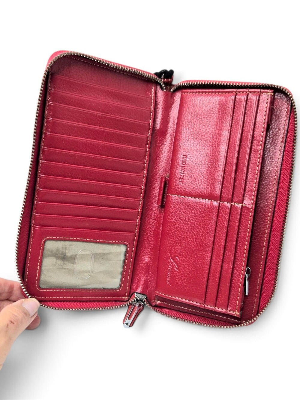 Lavemi Red Leather Wallet. Zip Closure. - Picture 8 of 11